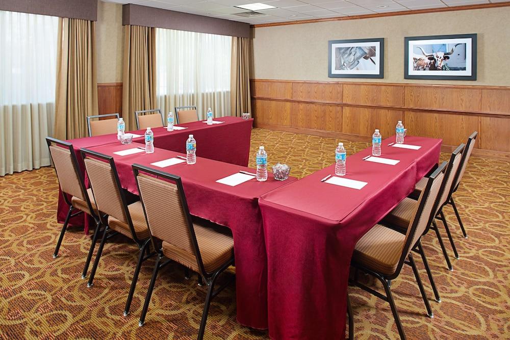 Hampton Inn & Suites Denton Eksteriør bilde
