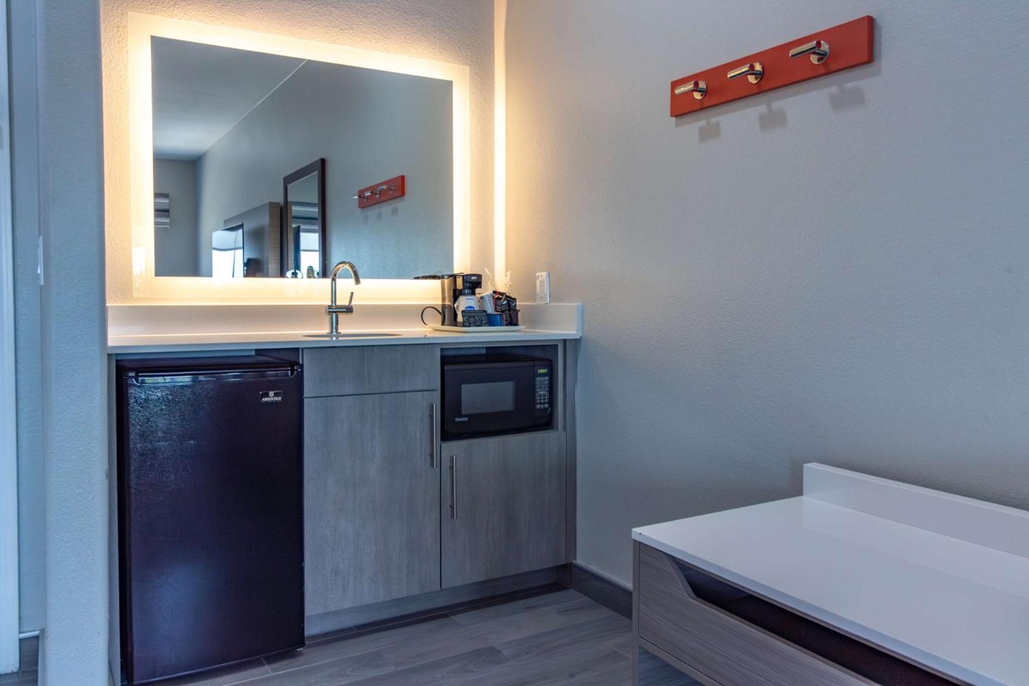 Hampton Inn & Suites Denton Eksteriør bilde