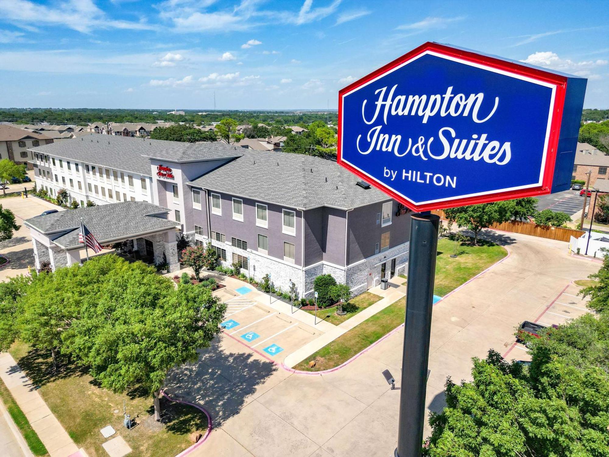 Hampton Inn & Suites Denton Eksteriør bilde