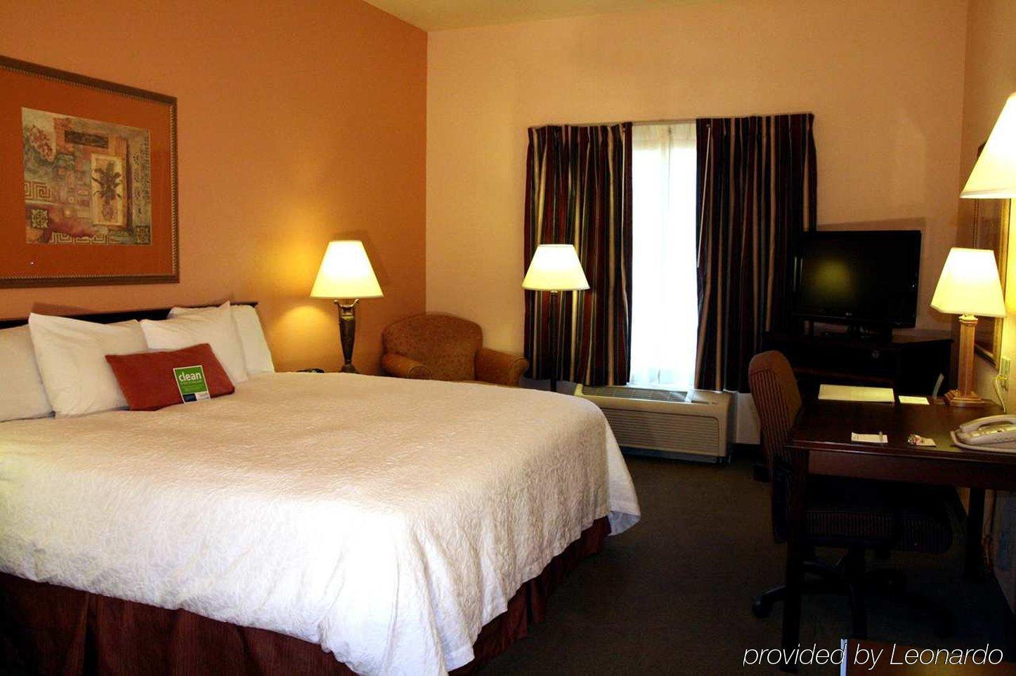 Hampton Inn & Suites Denton Rom bilde