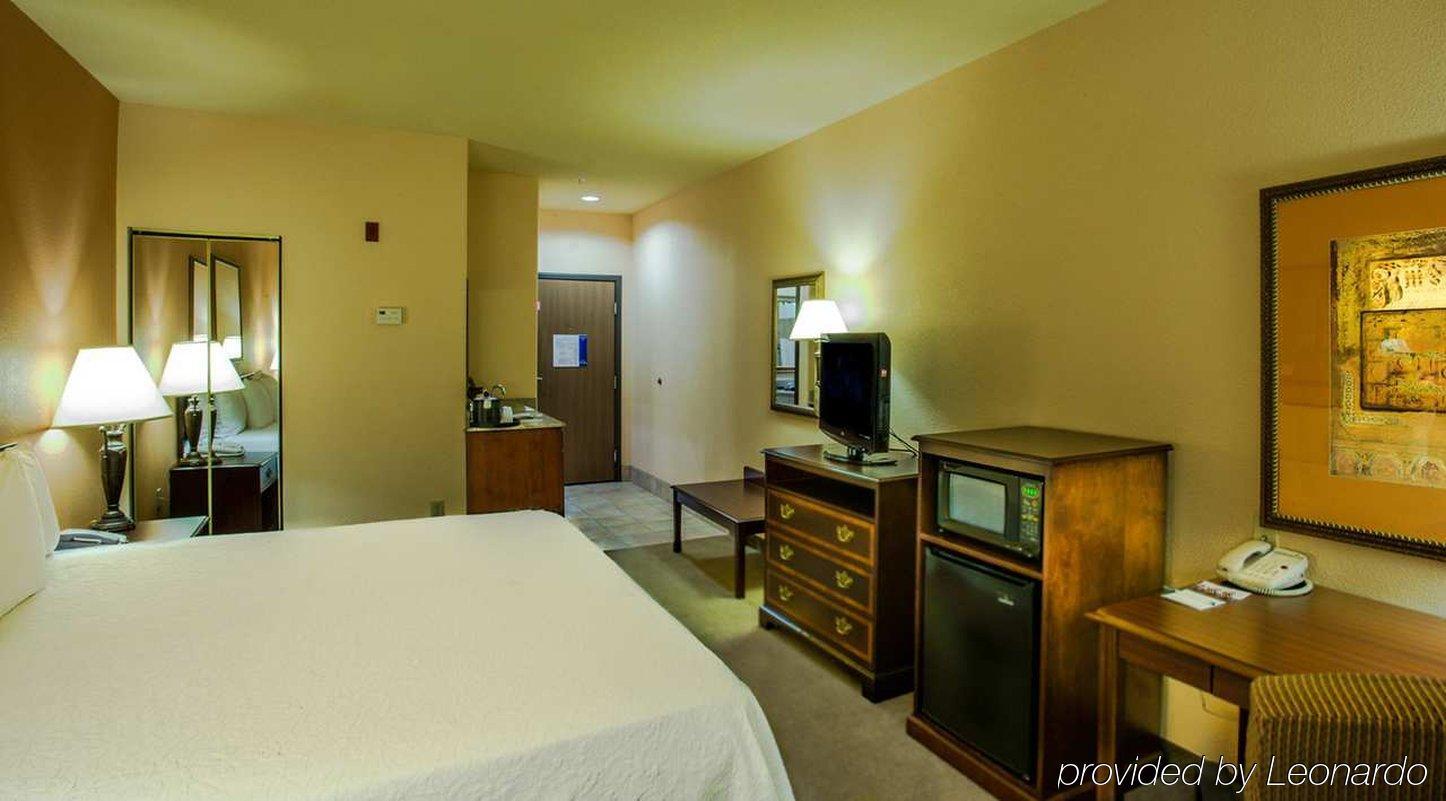Hampton Inn & Suites Denton Eksteriør bilde